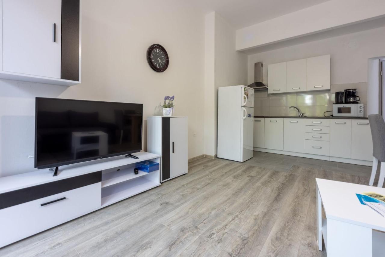Apartments Ankica Crikvenica Ngoại thất bức ảnh